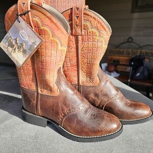 New Old West Leather Cowboy Boots size 3
